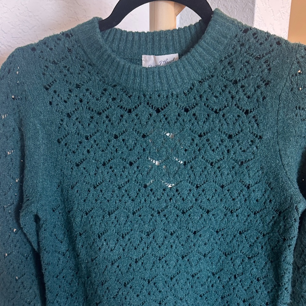 Universal Thread Forest Green Openwork Crewneck S… - image 3